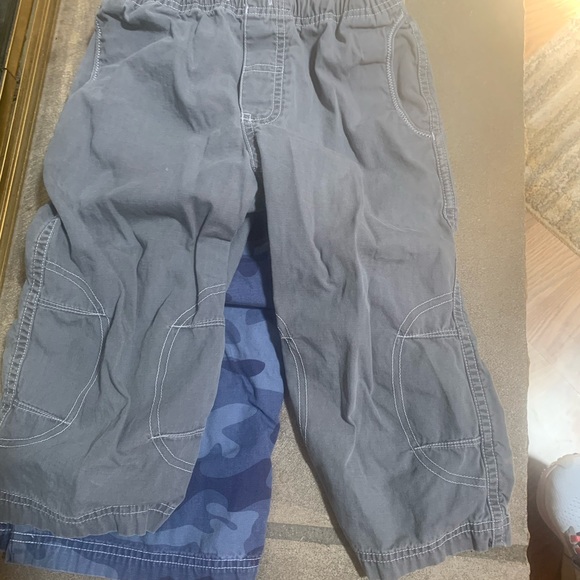 3 boys longer shorts - Picture 4 of 6